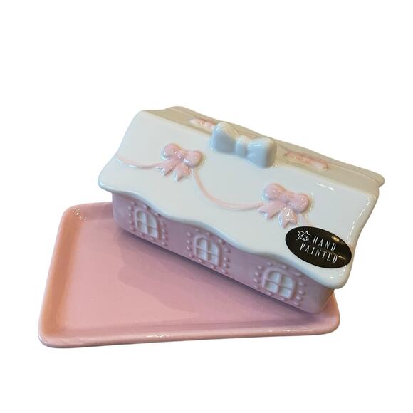 Gingerbread House Covered Butter Dish Hand Painted Pastel Pink & White NEW - Picture 14 of 14